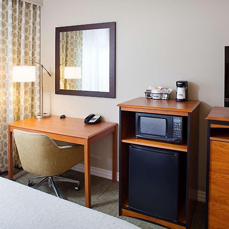 Hampton Inn & Suites Ленчестър Екстериор снимка